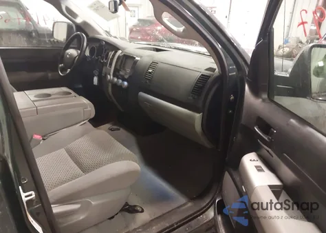 2007 Toyota Tundra Sr5 5.7L V8 z USA, uszkodzony, nr VIN 5TBBV54167S486663